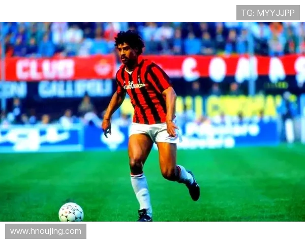 全球最具魅力的足球明星盘点他们的风采与成就