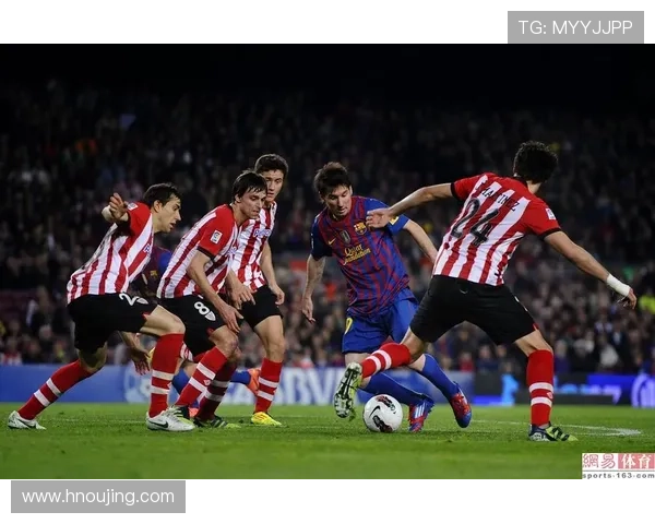 全球足球舞台上的三位传奇巨星谁才是真正的王者之争